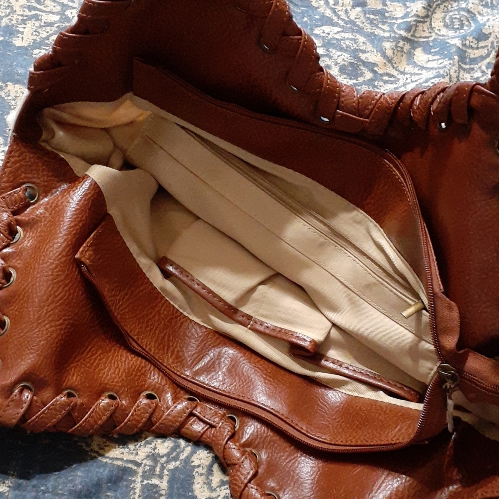 Faux Cow Large Handbag - Picture 5 of 8